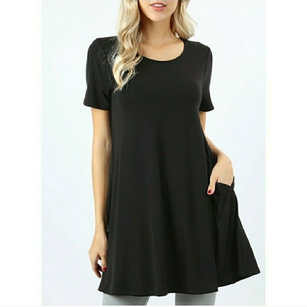 ♥Black Tunic Top🎉 HOST PICK♥